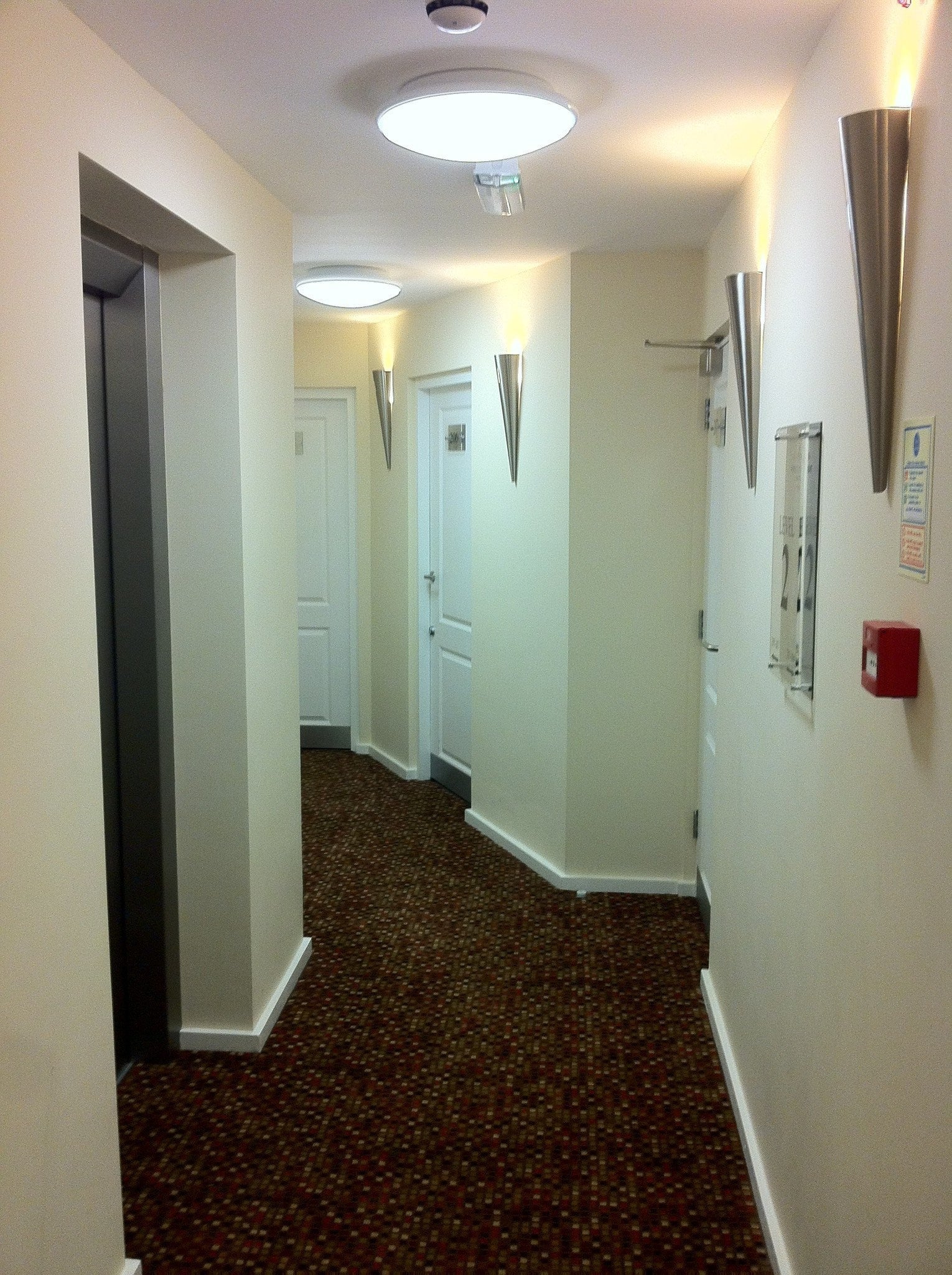 Door Signs | Hotel | Apartment | Office - Uk House signs - Office signs - Acrylic Signs